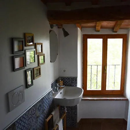 L'appartamento Di Zoe Al Borgo Pensjonat 3*